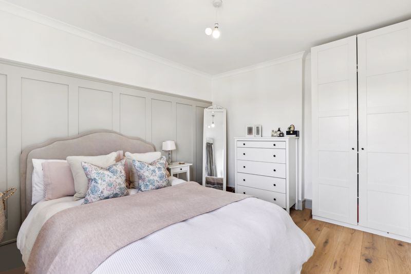 Photo 11- click for photo gallery